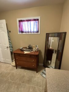Upstairs Bath 3